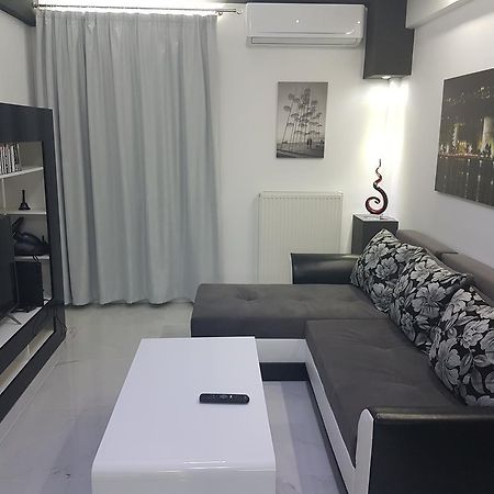 Route 77 Apartment Thessaloniki Exterior photo